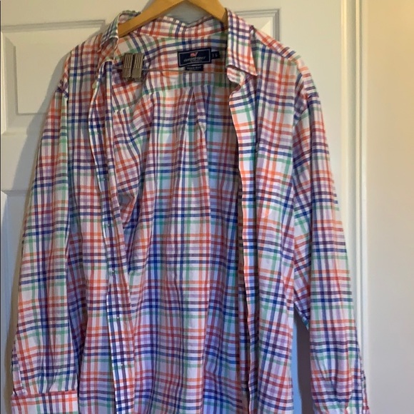 2x vineyard vines shirts - Picture 1 of 4